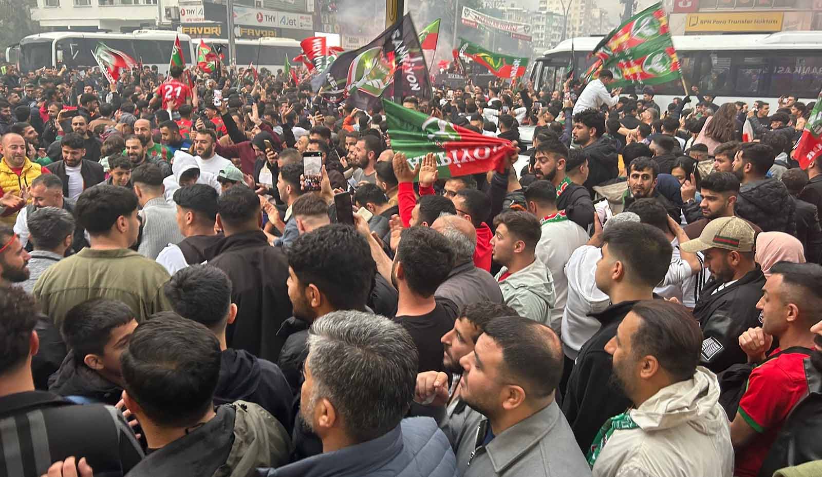 Amed Sportif Faaliyetler Süper Lig’e çıktı, kentte bayram havası yaşandı