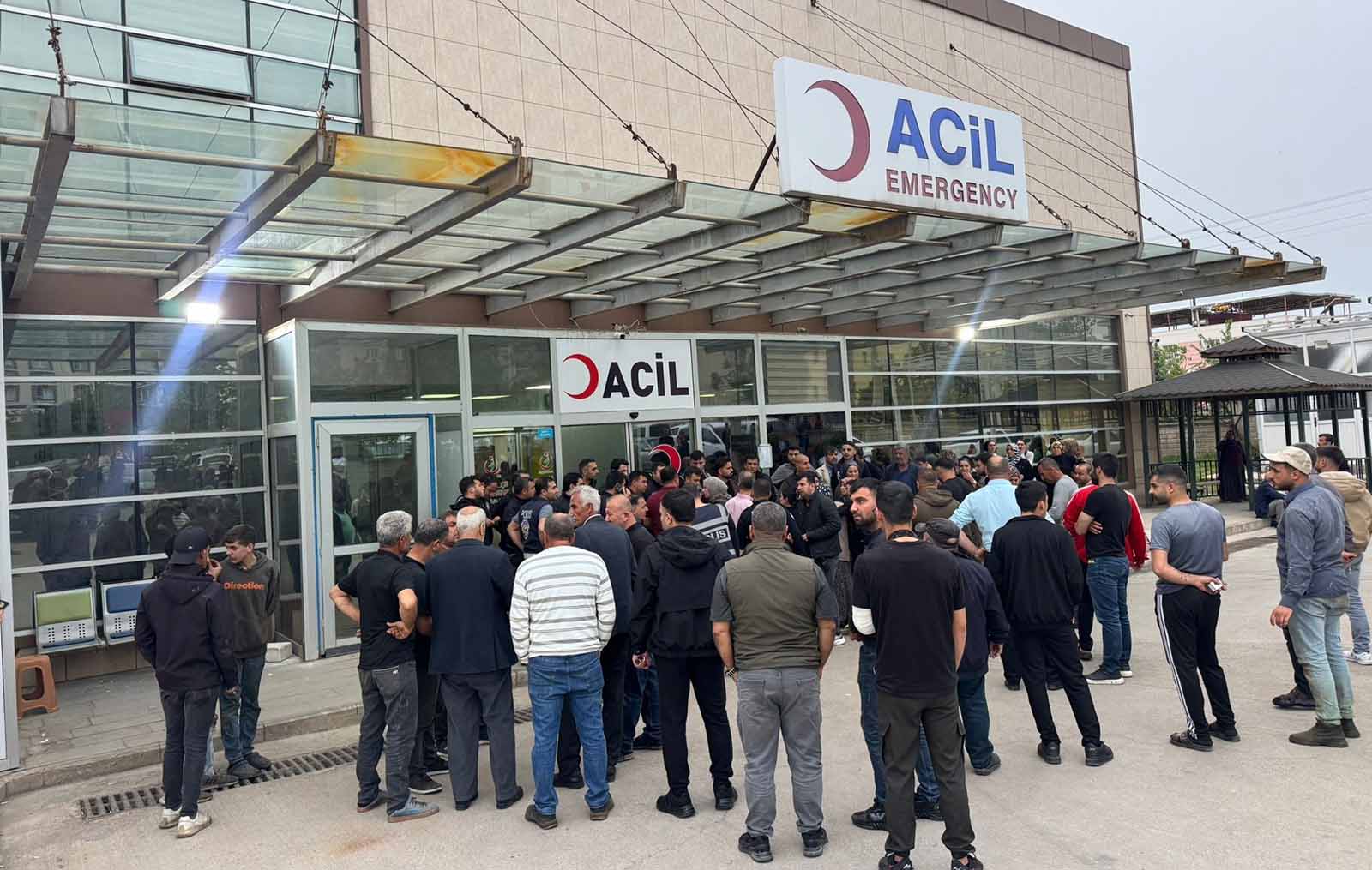 Evinde silahlı saldırıya uğrayan şahıs hayatını kaybetti